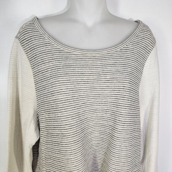 T by Talbots Sweatshirt Womens Large Ivory Gray Stripe Zip Pockets Cotton Knit - Picture 3 of 11